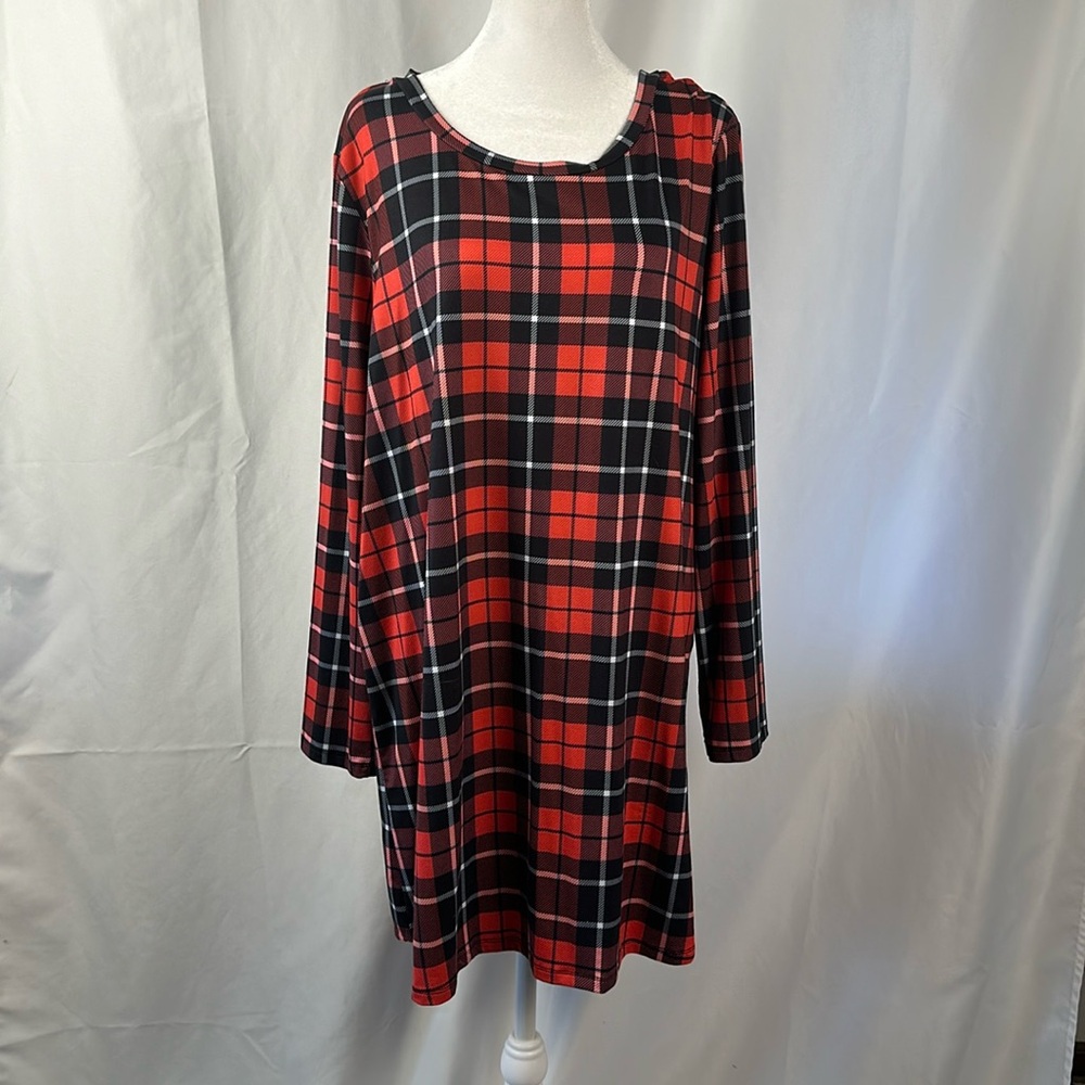 Nanu Tunic Red and Black Plaid Long Sleeve Dress